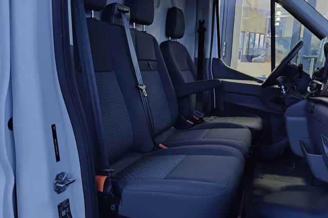 Ford Transit (2024) thumbnail 21