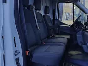 Ford Transit (2024) thumbnail 21