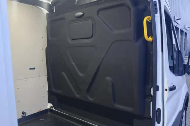 Ford Transit (2024) thumbnail 22