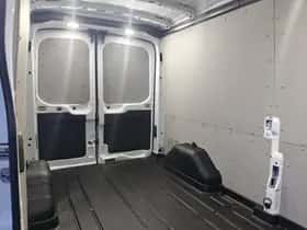 Ford Transit (2024) thumbnail 23