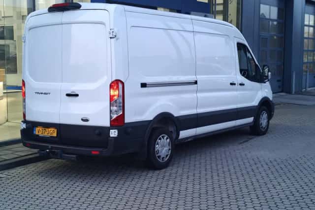 Ford Transit (2024) thumbnail 9
