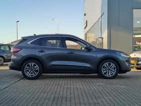 Ford Kuga (2020) thumbnail 4