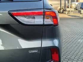 Ford Kuga (2020) thumbnail 7