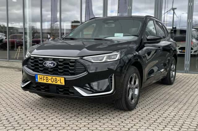 Ford Kuga (2025) thumbnail 2