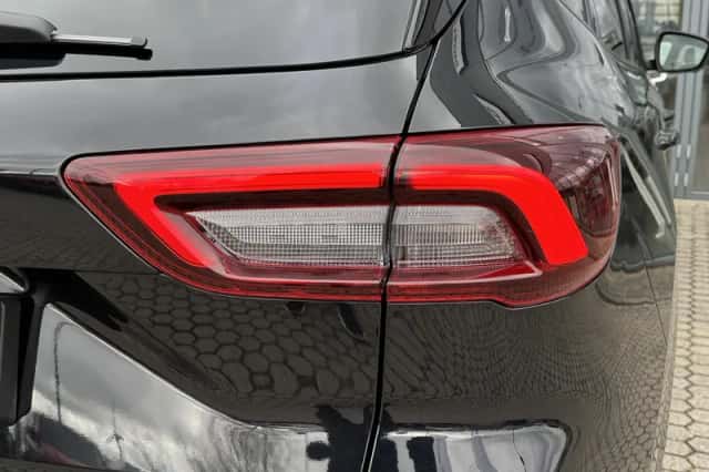 Ford Kuga (2025) thumbnail 12