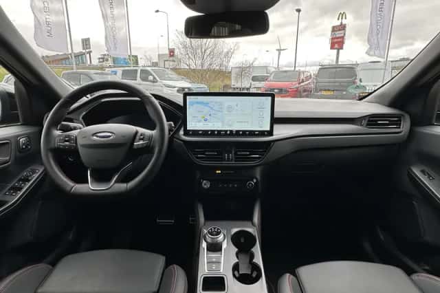 Ford Kuga (2025) thumbnail 16