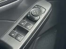 Ford Kuga (2025) thumbnail 26