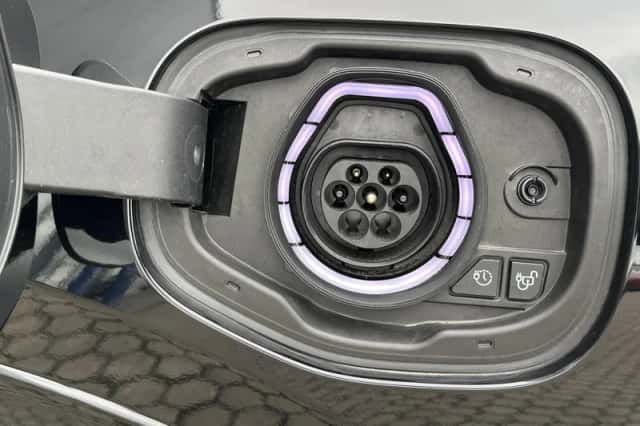 Ford Kuga (2025) thumbnail 28