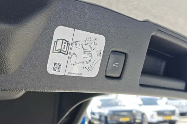 Ford Kuga (2021) thumbnail 13