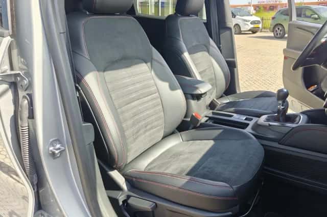 Ford Kuga (2021) thumbnail 15