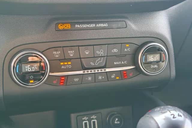 Ford Kuga (2021) thumbnail 20