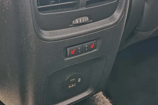 Ford Kuga (2021) thumbnail 25