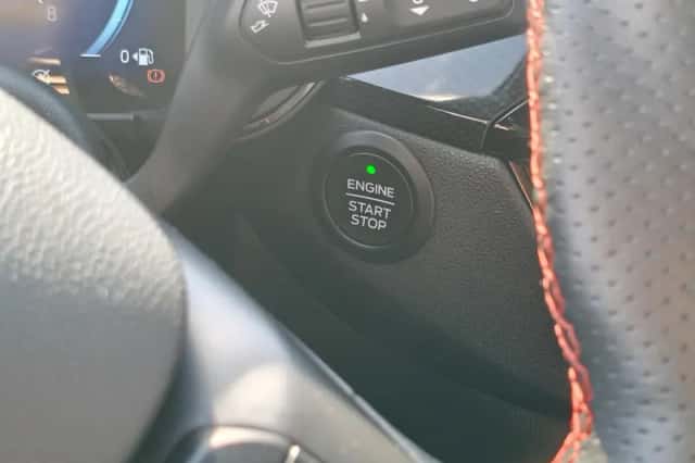Ford Kuga (2021) thumbnail 26