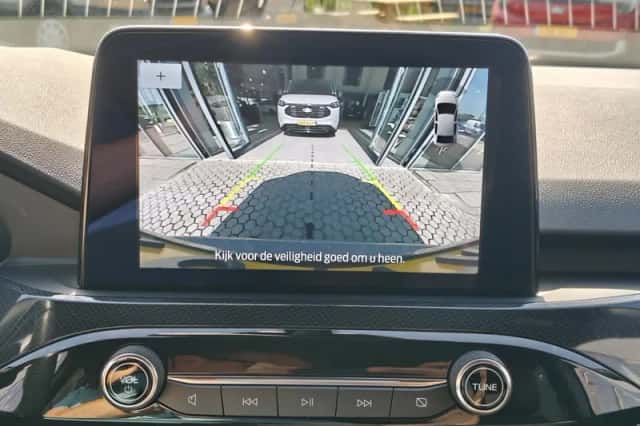 Ford Kuga (2021) thumbnail 30
