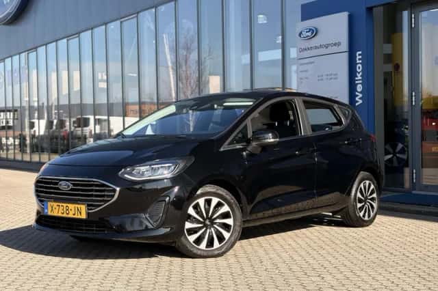 Ford Fiesta (2023) thumbnail 2