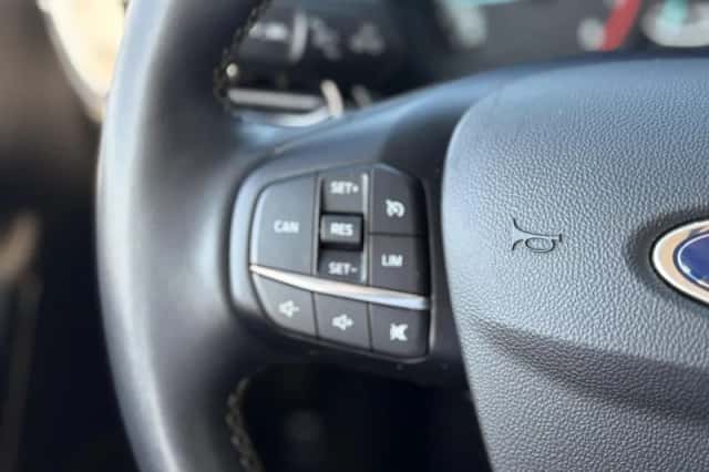 Ford Fiesta (2023) thumbnail 15