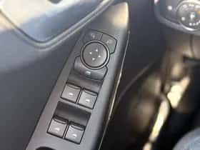 Ford Fiesta (2023) thumbnail 18