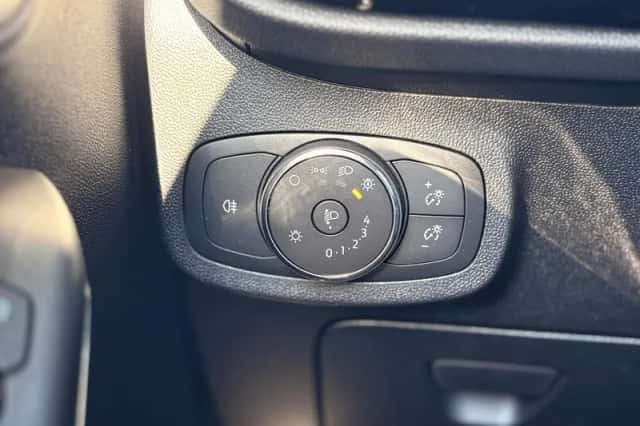 Ford Fiesta (2023) thumbnail 19