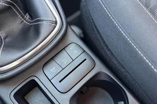 Ford Fiesta (2023) thumbnail 20