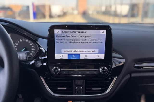 Ford Fiesta (2023) thumbnail 25