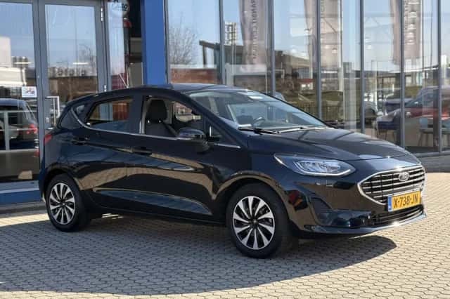 Ford Fiesta (2023) thumbnail 4
