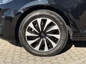 Ford Fiesta (2023) thumbnail 7