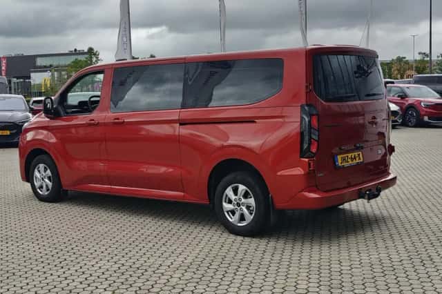 Ford Transit Custom (2025) thumbnail 6