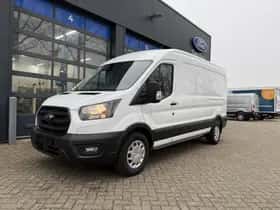 Ford Transit (2024) thumbnail 2