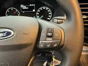 Ford Transit (2024) thumbnail 15