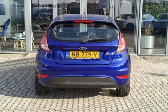 Ford Fiesta (2016) thumbnail 25