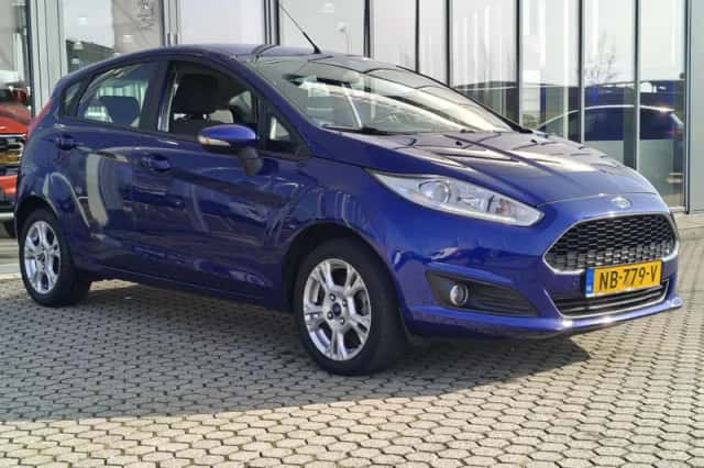 Ford Fiesta (2016) thumbnail 6