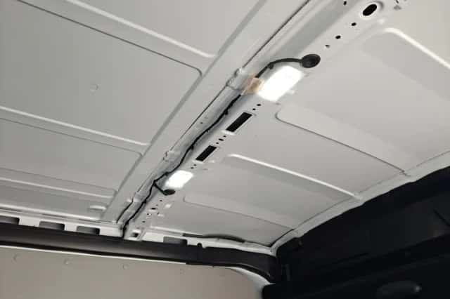 Ford Transit (2024) thumbnail 12