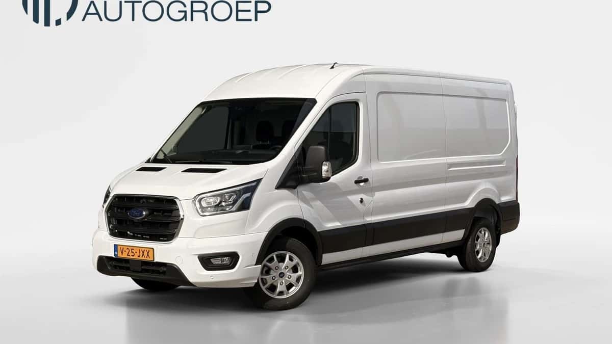 Ford Transit (2024) — foto 1