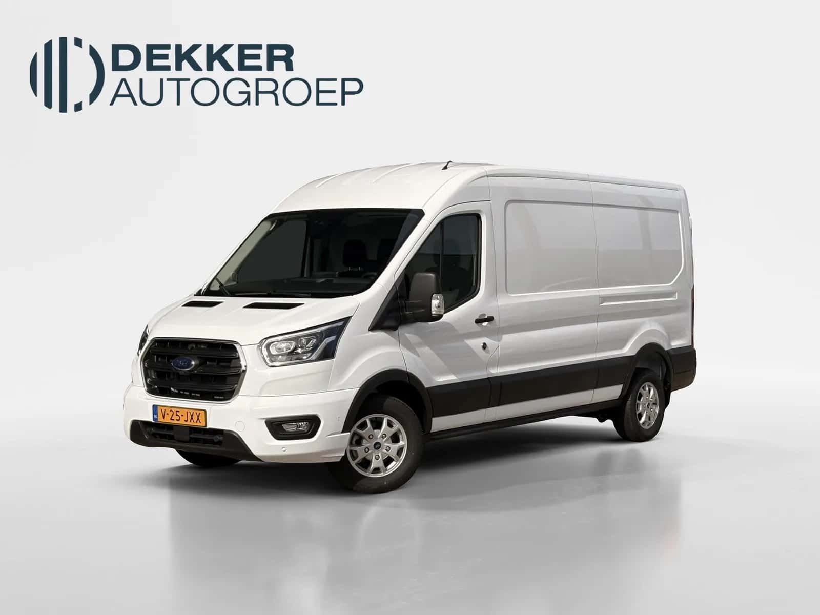 Ford Transit (2024) — foto 1