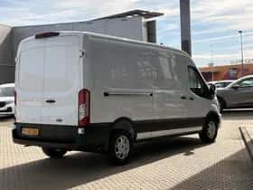 Ford Transit (2024) thumbnail 3