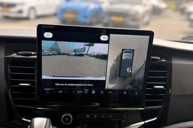 Ford Transit (2024) thumbnail 30