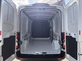 Ford Transit (2024) thumbnail 12