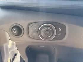 Ford Transit (2024) thumbnail 13