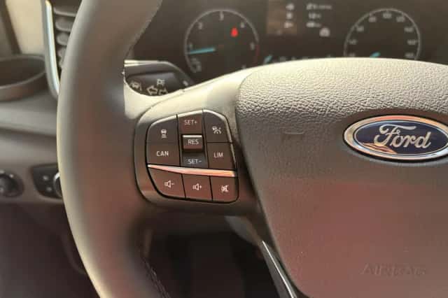 Ford Transit (2024) thumbnail 16