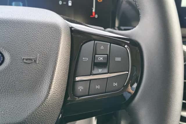 Ford Tourneo Custom (2025) thumbnail 15