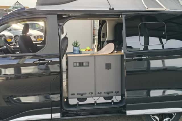 Ford Tourneo Custom (2025) thumbnail 30