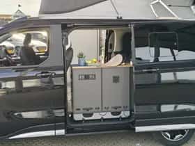 Ford Tourneo Custom (2025) thumbnail 30