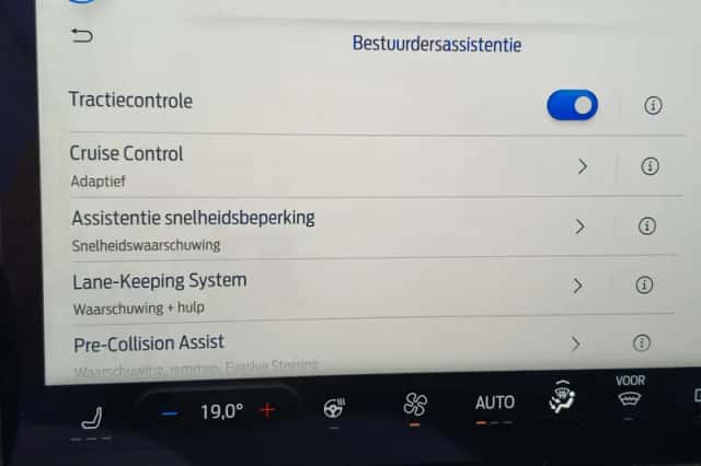 Ford Tourneo Custom (2025) thumbnail 49