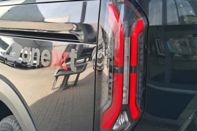 Ford Tourneo Custom (2025) thumbnail 9