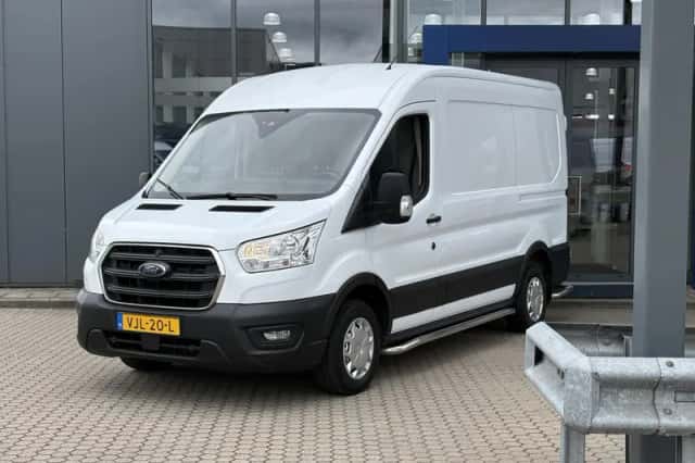 Ford Transit (2021) thumbnail 5