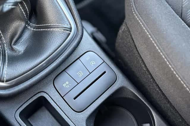 Ford Fiesta (2023) thumbnail 23