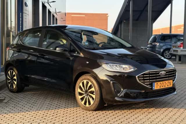 Ford Fiesta (2023) thumbnail 4