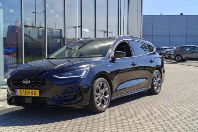 Ford Focus (2024) thumbnail 2