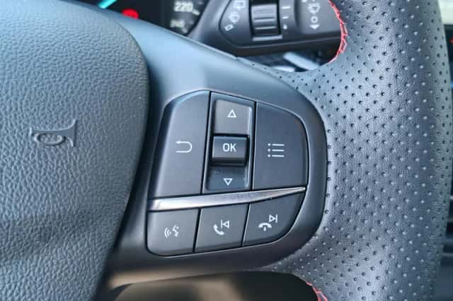 Ford Focus (2024) thumbnail 15
