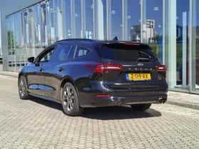 Ford Focus (2024) thumbnail 3